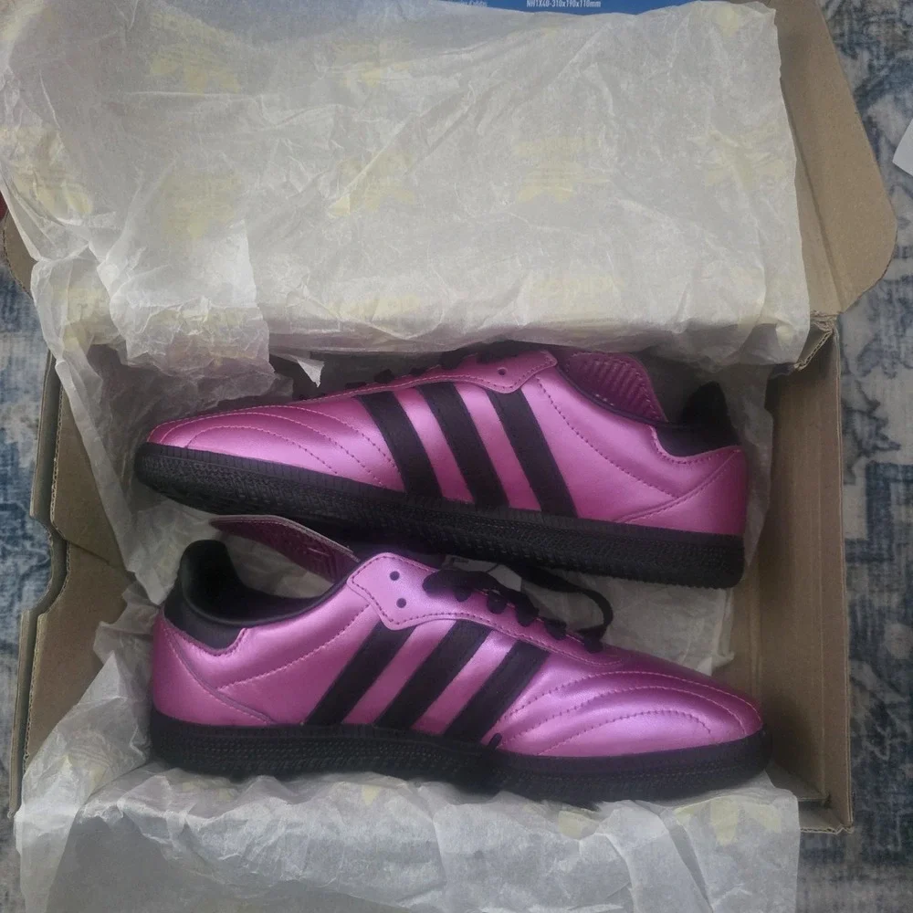 Adidas Originals Samba LT sneakers in metallic pink Womens Sz 8 Limited Edition